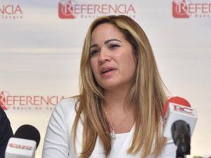 Hematóloga Diana Ramírez, subdirectora médica de Referencia Banco de Sangre.