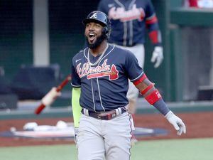 Marcell Ozuna guía treceava victoria seguida de Bravos