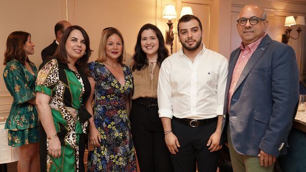 Yamile Barjan de Mella, Montserrat Puig de Varela, Maria Alina Feris de Moreira, Jorge Moreira, Marcelino Varela