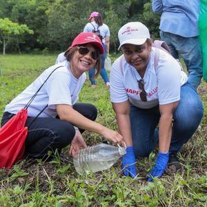 Karina Volquez y Georgina Valdez.