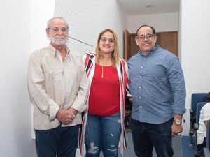 Peter Croes, Indhira Santana y Omar Molina.