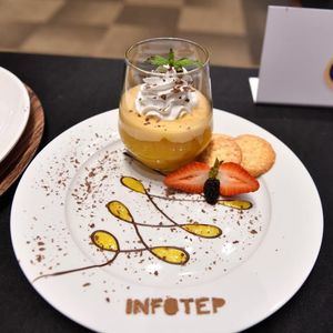 Plato de participantes del INFOTEP en el Gran Premio Culinario.