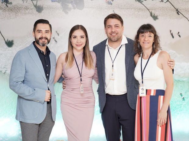 Luis Sánchez, Patricia Carmona, Miguel Martí y Mariana Lavia.