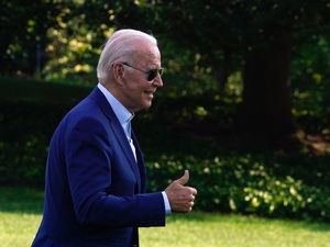 Biden dice que espera hablar con Xi Jinping en los próximos diez días