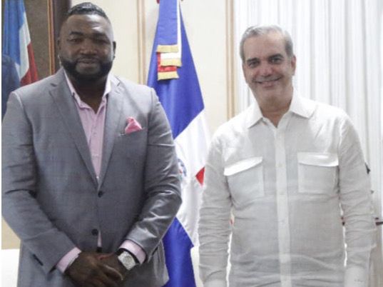 David Ortiz y Presidente Abinader.