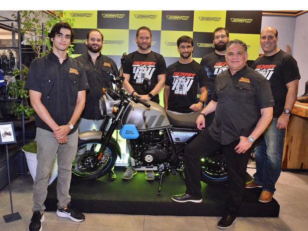 Royal Enfield presenta su nuevo modelo de motocicleta Scram 411