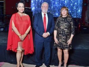 Maria León Bermúdez, Eduardo Klinger y Magda Balmaseda Sorriego.