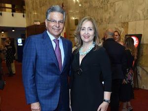 Alberto Espaillat y Lourdes Bonnelly.