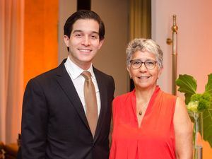 Francisco Guillén y Jeanne Marcelino.