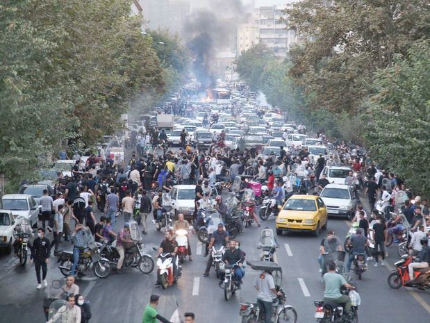 Protestas en Teherán tras la muerte de Mahsa Amini.