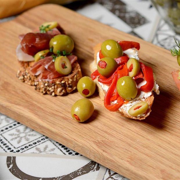 La versatilidad de las aceitunas europeas permite sabrosos platos con excedentes de alimentos