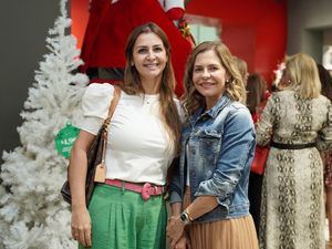 Vanessa Oliveira y Rosa Paula Ugona.