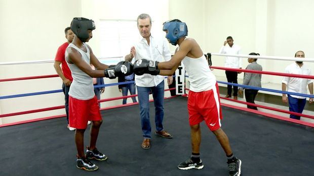 El Presidente Luis Abinader entregó  el Club Deportivo y Cultural Rafael Leónidas Solano 