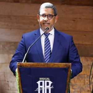 Augusto Ramírez, presidente de Casa Brugal durante el lanzamiento de Andrés Brugal.