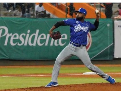 Tigres lanzan juego sin hits a los Toros en béisbol dominicano.