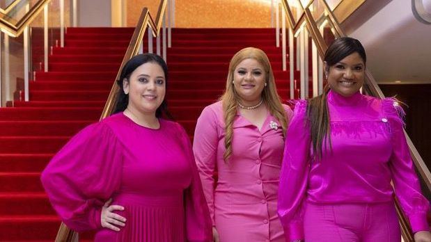Grace Mercedes, Carla Suarez y Sugerly Peña fundadoras del Movimiento Queens Support Queens.