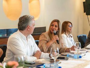 Cámara de Comercio de Puerto Plata realiza almuerzo-conversatorio con ministro de Trabajo, Luis Miguel De Camps