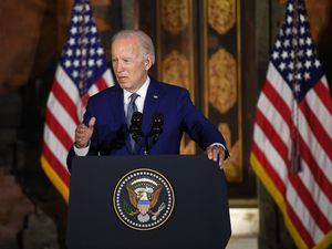 El Gobierno de Biden anuncia una moratoria al pago de la deuda estudiantil
