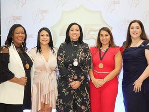 María Eugenia Acosta, Kismet Madera, Julissa Jiménez, Ligia Espinal y Karen Troncoso.