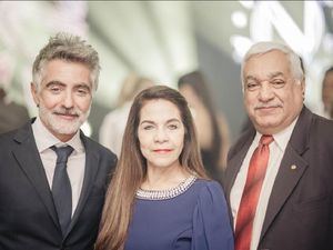 César Latrilla, Patria Hernández y Pedro Musa.