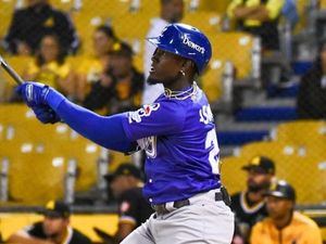 Licey apabulla a Águilas; Toros blanquean a Leones; Gigantes se mantienen en el tercero