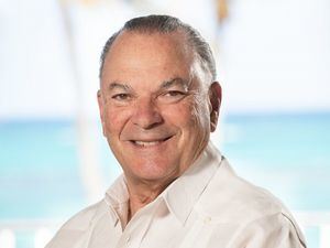 Frank Rainieri: Turistas buscarán otros destinos ante impuestos en Cancún