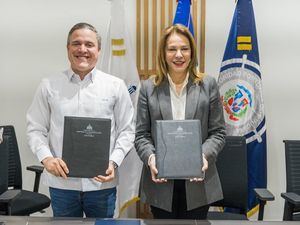 Cultura y APORDOM firman dos acuerdos interinstitucionales para la difusión cultural