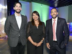 Randall Llao, Dolores Ives y Kelvin Pimentel.