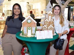 Las pasteleras Cristina Matos y Mariam Rapetta.