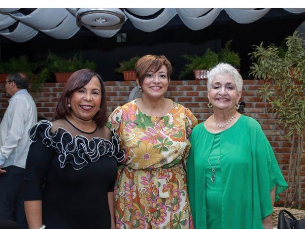 Zoila Puello, Soraya Medina y Margarita Mendoza.