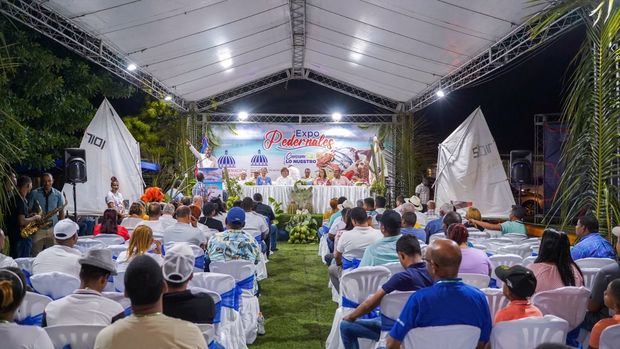 Expo Pedernales Consume lo Nuestro 2023.