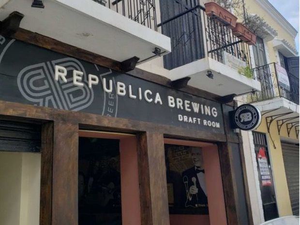 República Brewing Draft Room abre sus puertas en la Zona Colonial.