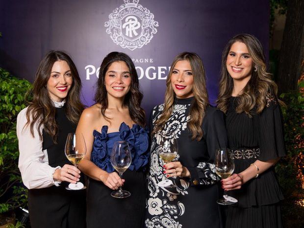 Daniela Peñaran da, Laura Ricardo, Luisa Fontana y Alejandra Valverde.