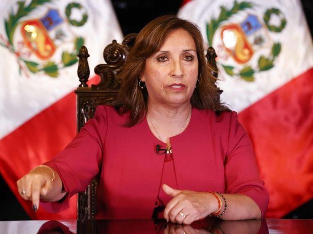 Boluarte insistirá en el adelanto de elecciones si el Congreso de Perú no lo aprueba