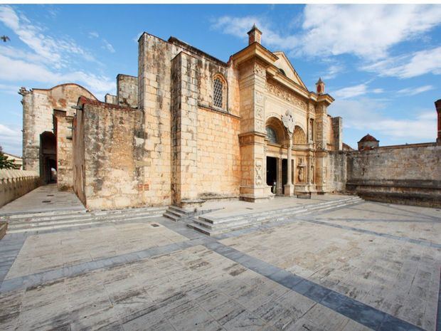 Fachada de la Catedral Primada de América.