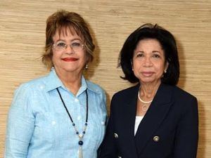 Verónica Sención y Rhina Ibert.