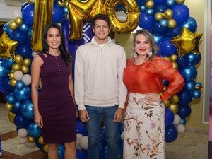 Patricia Logroño, Elías Rosario y Joanna Álvarez.