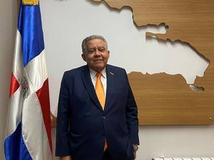 Embajada dominicana invita a compatriotas en España a celebrar el mes patrio