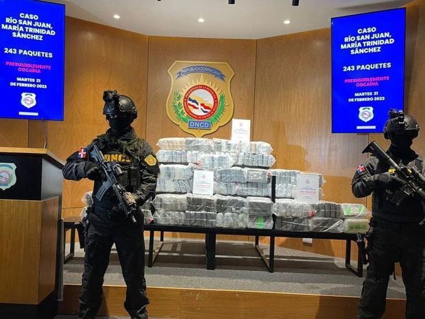 Autoridades se incautan de 243 paquetes de cocaína en costas de Río San Juan