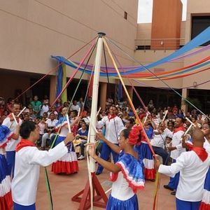 Bailes Folklóricos.