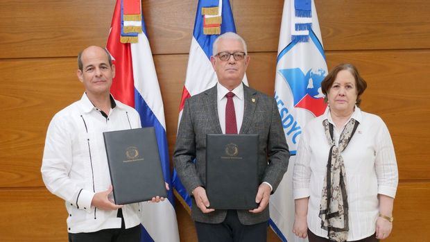 Institutos diplomáticos de Cuba y República Dominicana suscriben acuerdo de cooperación.