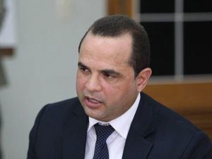 Leonel depositará padrón FP de 1,500,000 mil afiliados en JCE