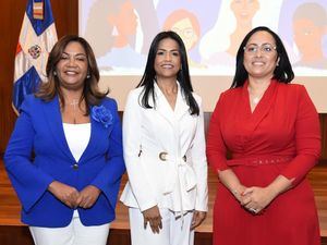 Amarilys Durán, Verónica Núñez y Julissa Jiménez.