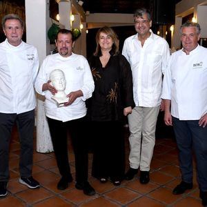 Pedro Larumbe, Alberto Martín, María Eugenia de Rodríguez, José Antonio Rodríguez Copello y Roberto Capone.