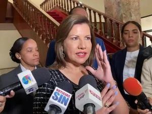 Margarita Cedeño propone reunión entre líderes del país para tratar situación política