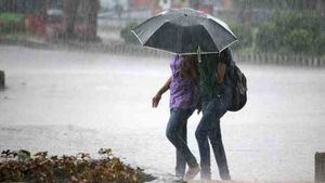 Aguaceros con tormentas eléctricas y ráfagas de viento debido a la incidencia de una vaguada