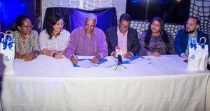 Instituciones de medios digitales dominicanos y panameños firman convenio
