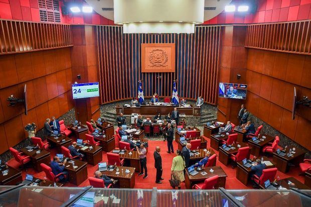 Sesión en el Senado.