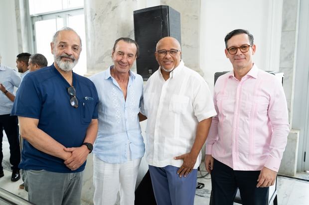 Leonel Liriano, Litto Gomez, Luciano Aybar y Agustin Fernandez.