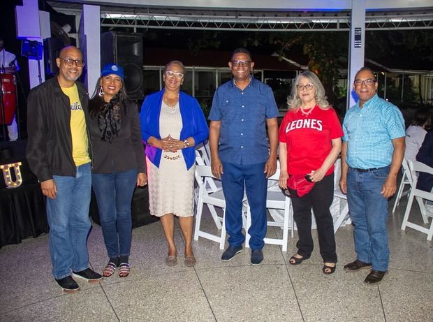 Tony Arias Gil, Hainan Reynoso, Candida Acosta Jose de León Carmen Carvajal y Jose Ramon Torres